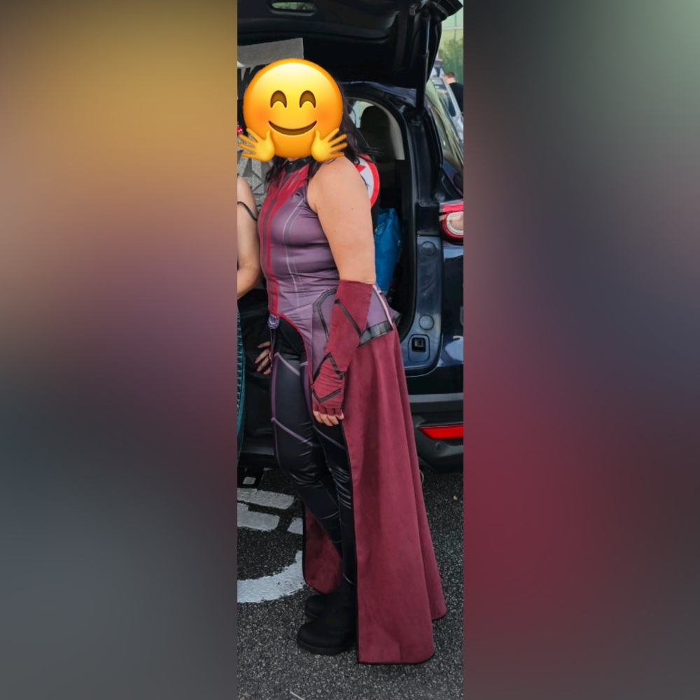 The Scarlett witch costume - Picture 2 of 3